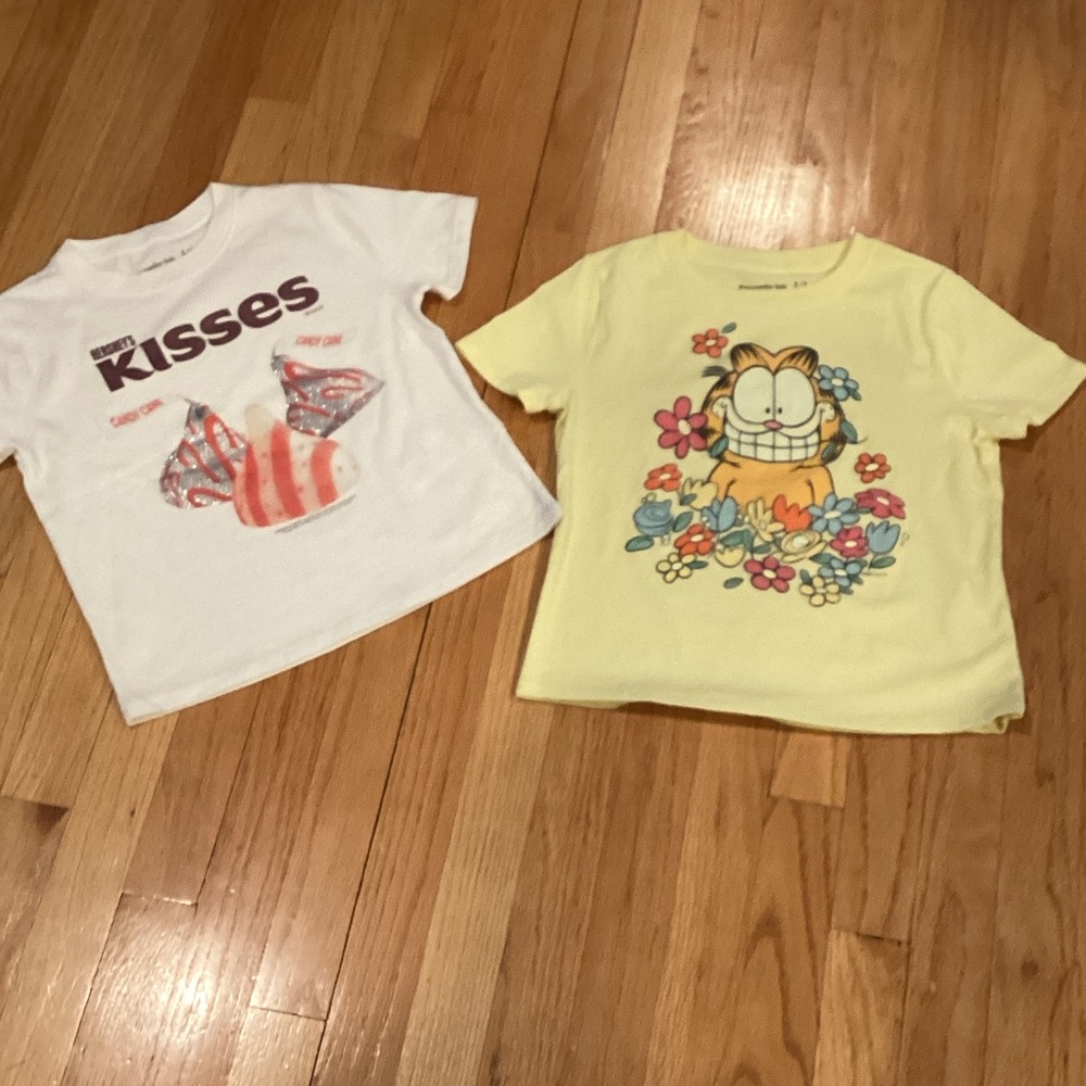 abercrombie kids Yellow Garfield and Hershey Kiss Graphic Tee Bundle